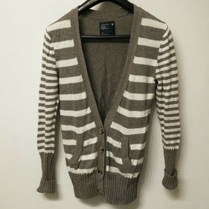 American Eagle Outfitters Women's Cardigan Sweater